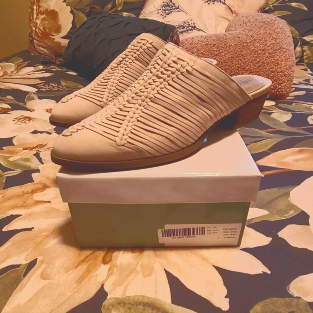 Amarillo Leather Mules by Walk With Me